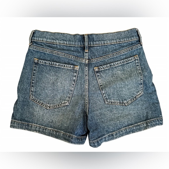Banana Republic Denim Shorts Women’s Size 26/2 Blue High Rise Button Fly Denim - Picture 2 of 7